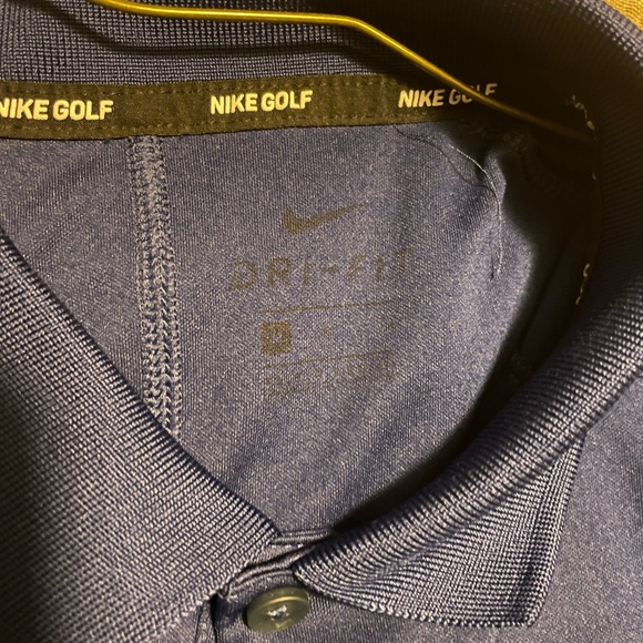 Nike Men's Deep Blue Dri-Fit Tour Golf Shirt Men’s Size Medium - Picture 4 of 5